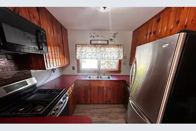 770 Main Street, Acushnet, MA 02743 - Photo 9