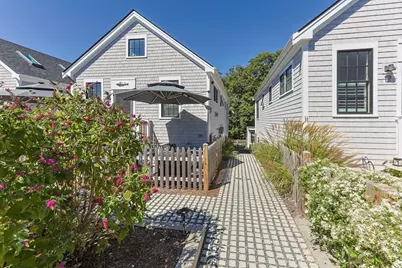 286A Bradford Street #9, Provincetown, MA 02657 - Photo 5