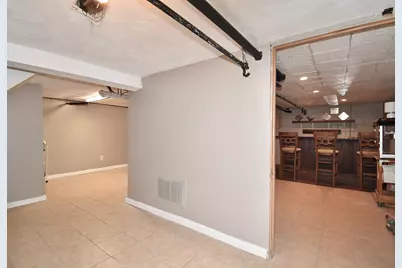 1245 Bay St, Springfield, MA 01109 - Photo 21