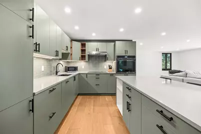935 Washington St #8, Newton, MA 02460 - Photo 5