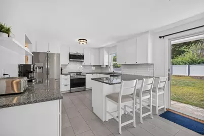 11 Powder Hill Rd, Methuen, MA 01844 - Photo 11