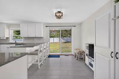 11 Powder Hill Rd, Methuen, MA 01844 - Photo 15