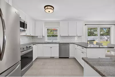 11 Powder Hill Rd, Methuen, MA 01844 - Photo 13