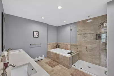 68 Metacomet Ave, Taunton, MA 02718 - Photo 17