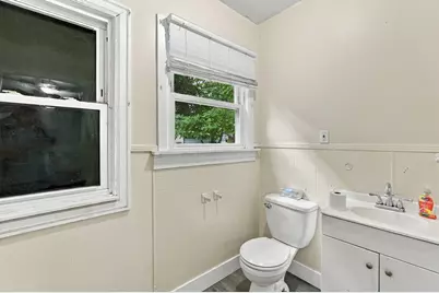 132 Gilbert Ave, Springfield, MA 01119 - Photo 27