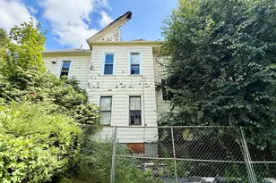 161 Lincoln St, Holyoke, MA 01040 - Photo 3