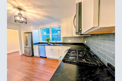 55 Packard St, Hudson, MA 01749 - Photo 11