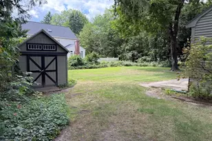 484 Weston Rd, Wellesley, MA 02482 - Photo 17
