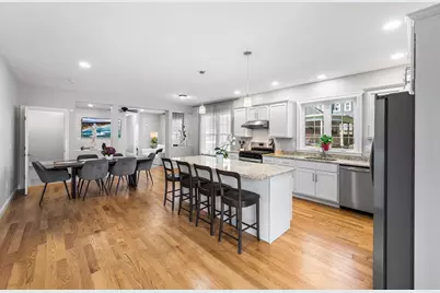 4 Fairmount St #A, Woburn, MA 01801 - Photo 11