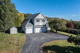 43 Wachusett St, Leominster, MA 01453 - Photo 31