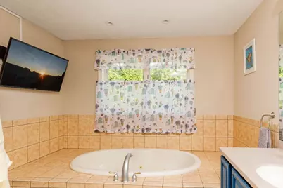 43 Wachusett Street, Leominster, MA 01453 - Photo 15