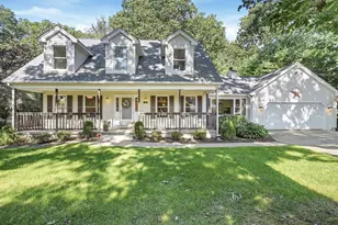 690 Converse St, Longmeadow, MA 01106 - Photo 1