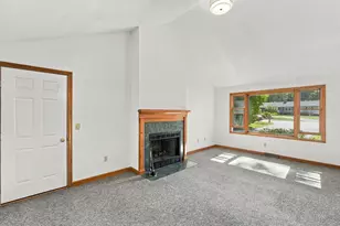 690 Converse St, Longmeadow, MA 01106 - Photo 17