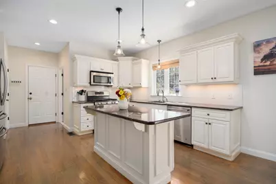 62 Pinsonnault Lane, North Attleboro, MA 02760 - Photo 13