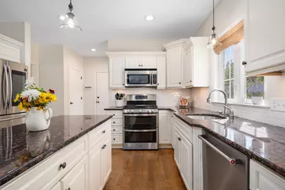 62 Pinsonnault Lane, North Attleboro, MA 02760 - Photo 15
