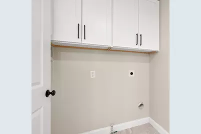 28-30 Quigley Ave, Chelmsford, MA 01863 - Photo 11