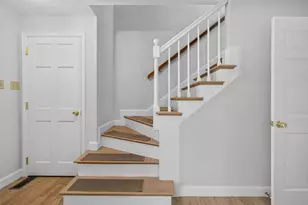 132 Brentwood Cir, North Andover, MA 01845 - Photo 25