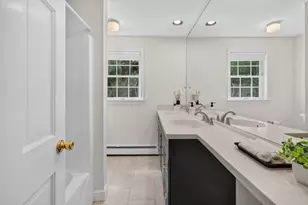 132 Brentwood Cir, North Andover, MA 01845 - Photo 35