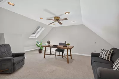 132 Brentwood Cir, North Andover, MA 01845 - Photo 29