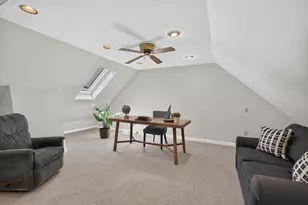 132 Brentwood Cir, North Andover, MA 01845 - Photo 29