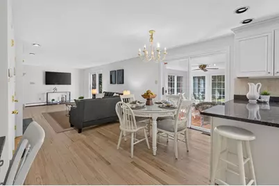 132 Brentwood Cir, North Andover, MA 01845 - Photo 13