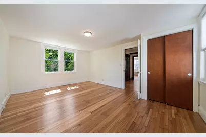 12 Bellevue St, Boston, MA 02125 - Photo 19