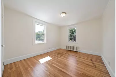 12 Bellevue St, Boston, MA 02125 - Photo 25