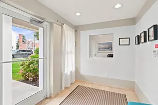 629 Hammond St, Brookline, MA 02246 - Photo 7