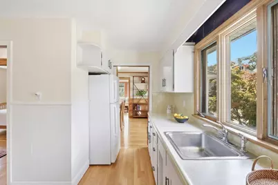131 Highland Ave #2, Arlington, MA 02476 - Photo 9