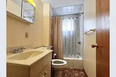 12 Pinehill St #3, Taunton, MA 02718 - Photo 5