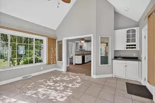 31 Hillcrest Cir, Westfield, MA 01085 - Photo 25