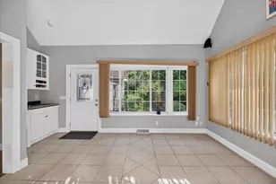 31 Hillcrest Cir, Westfield, MA 01085 - Photo 23