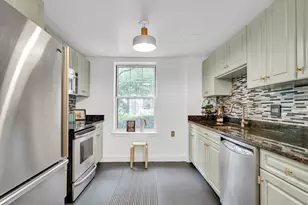 300 Allston St, Boston, MA 02135 - Photo 15