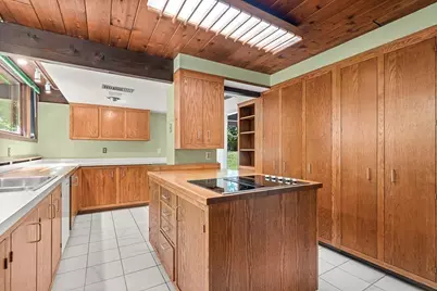 7 Arnold Rd, Wellesley, MA 02481 - Photo 13