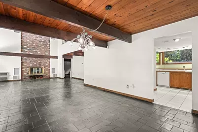 7 Arnold Rd, Wellesley, MA 02481 - Photo 9