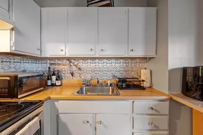 305 Nesmith St, Lowell, MA 01852 - Photo 23