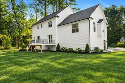 168 Vale St, Tewksbury, MA 01876 - Photo 3