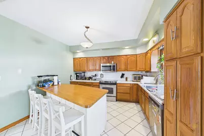 249 Central Ave, New Bedford, MA 02745 - Photo 17