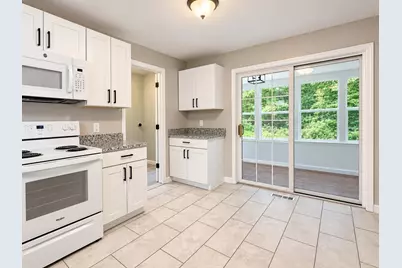 39 Van Buren St #39, Canton, MA 02021 - Photo 5