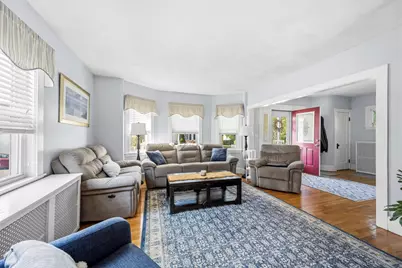 38 Thornton St, Quincy, MA 02170 - Photo 9