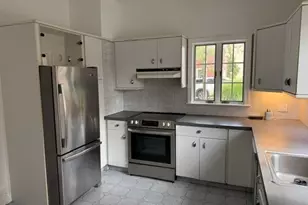 93 W Emerson, Melrose, MA 02176 - Photo 3