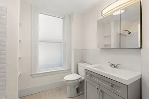 10 King St, Boston, MA 02122 - Photo 9