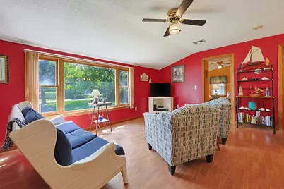 1634 Drift Rd #B, Westport, MA 02790 - Photo 5