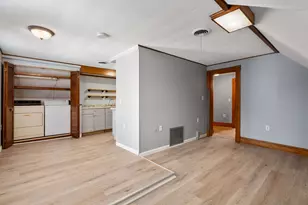 25 Leonard Ave, Westfield, MA 01085 - Photo 17