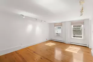 8 Lewis Ct, Gloucester, MA 01930 - Photo 11