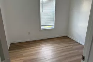 47 Malvey St, Fall River, MA 02720 - Photo 3