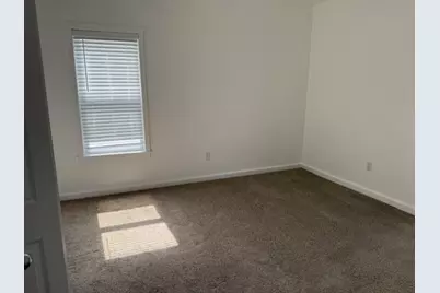 47 Malvey St #2, Fall River, MA 02720 - Photo 5