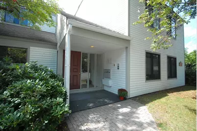 28 Concord Greene #2, Concord, MA 01742 - Photo 3