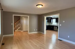 10 Shamrock Ln, Lakeville, MA 02347 - Photo 7