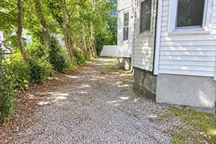 6 Lauriat St, Boston, MA 02124 - Photo 11